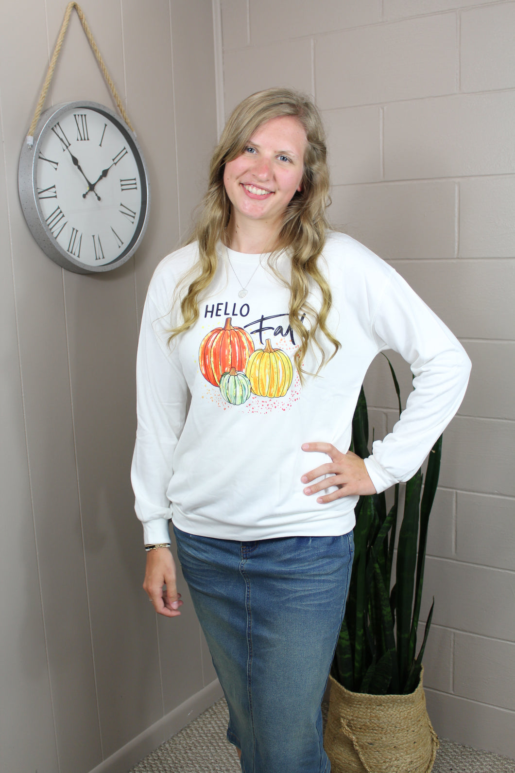 White Hello Fall Pumpkin Print Sweatshirt- XL