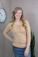 Load image into Gallery viewer, Brown Leopard Cuffs Ribbed Henley Top (S-XL)
