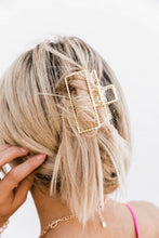 Load image into Gallery viewer, Gold Square Hair Claw Clip
