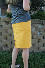 Load image into Gallery viewer, Marigold Denim Skirt- size 00-4, 8, 18
