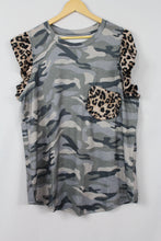 Load image into Gallery viewer, Leopard Print Flutter Sleeve Camo Top- PLUS- 1X
