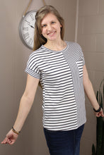 Load image into Gallery viewer, Mix Striped Print Chest Pocket T-Shirt (M-XL)

